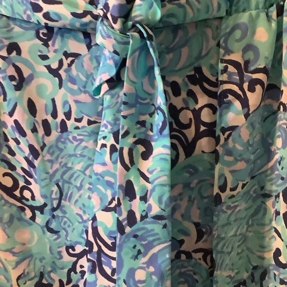 Lilly Pulitzer Light Aqua and Navy Mylee Tie front‎ short, 4 - Picture 5 of 8